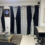Habitaciones Privadas, Dentro De Apartamento, Comodas Y Muy Cercanas Al Poblado