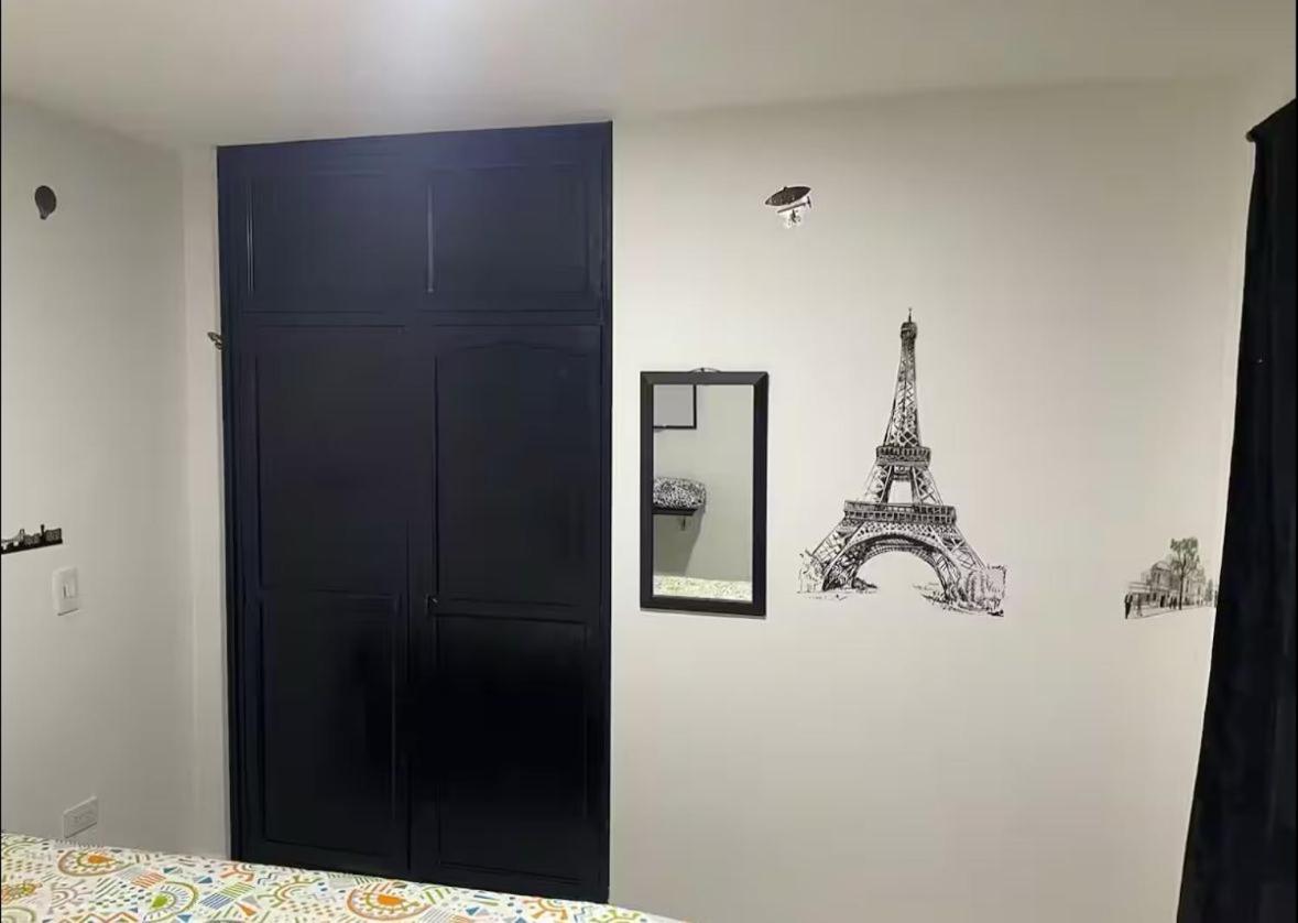 Habitación en casa particular Privadas, Dentro De Apartamento, Comodas Y Muy Cercanas Al Poblado *